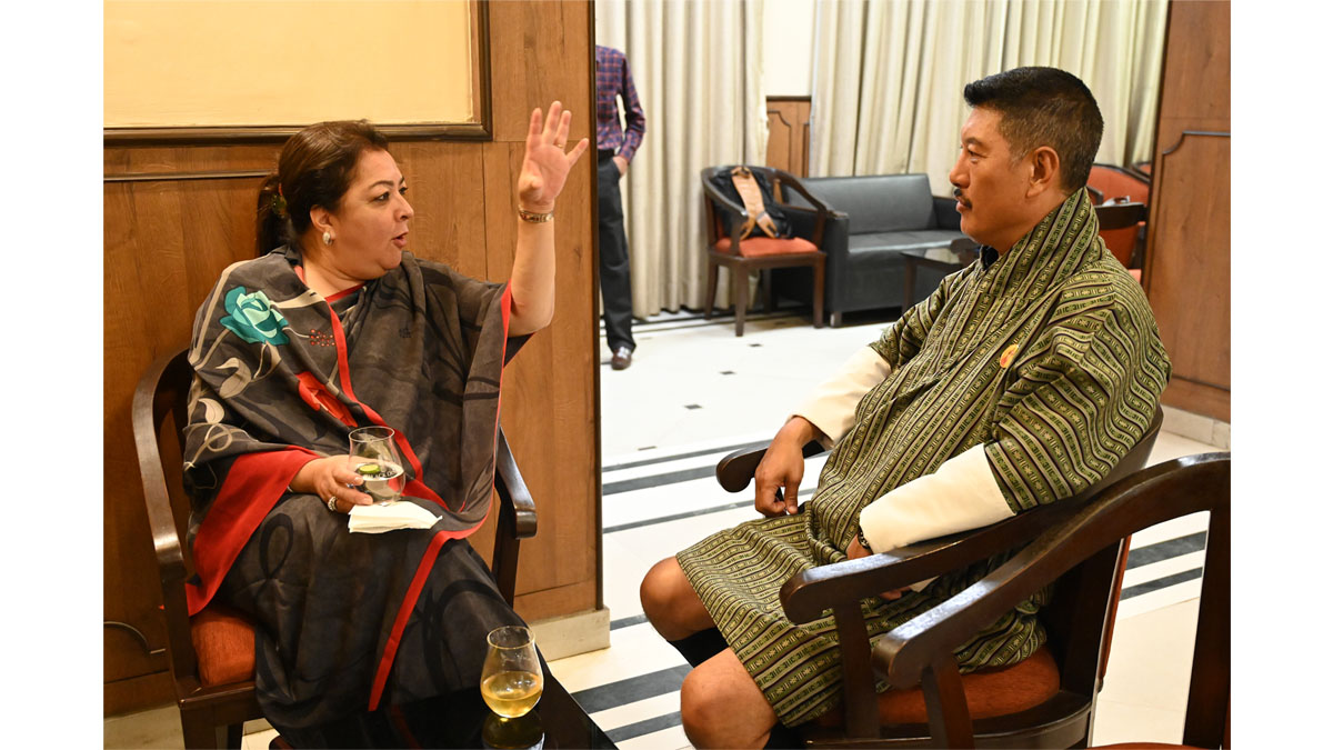 Some moments from the post-programme networking dinner at The Bengal Club on 28th September 2023.