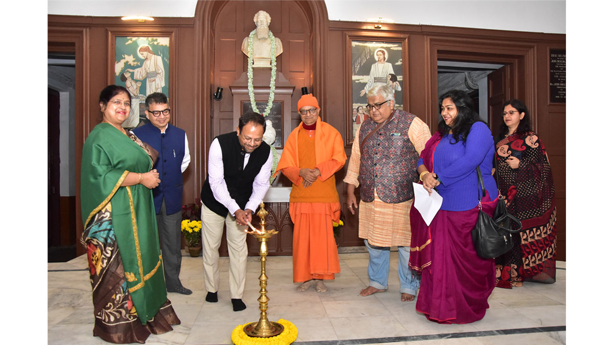 Dr Madhumanjari Mandal, Principal, Scottish Church College; Mr Adhip Nath Pal Chaudhuri, Co-Chairperson, National Tourism Committee, BCC&I, Mr. Subhodip Ghosh, Director General, The Bengal Chamber,  Swami Jnanalokananda Maharaj, Secretary, Swami Vivekananda Ancestral House, Mr Pinaki Bhattacharya, Tourism Researcher, Author, and Member of the BCC&I National Tourism Committee, Ms Sukanya Bose, Director, The Bengal Chamber, Ms Mohar Mukhopadhyay, Head Corporate Communication, Balmer Lawrie Company Limited were present at the lamp lighting session at the Inter-College Meet and Debate on “Swami Vivekananda- A Herald for Sustainable Tourism on 9th January 2024 at Scottish Church College.( L-R)