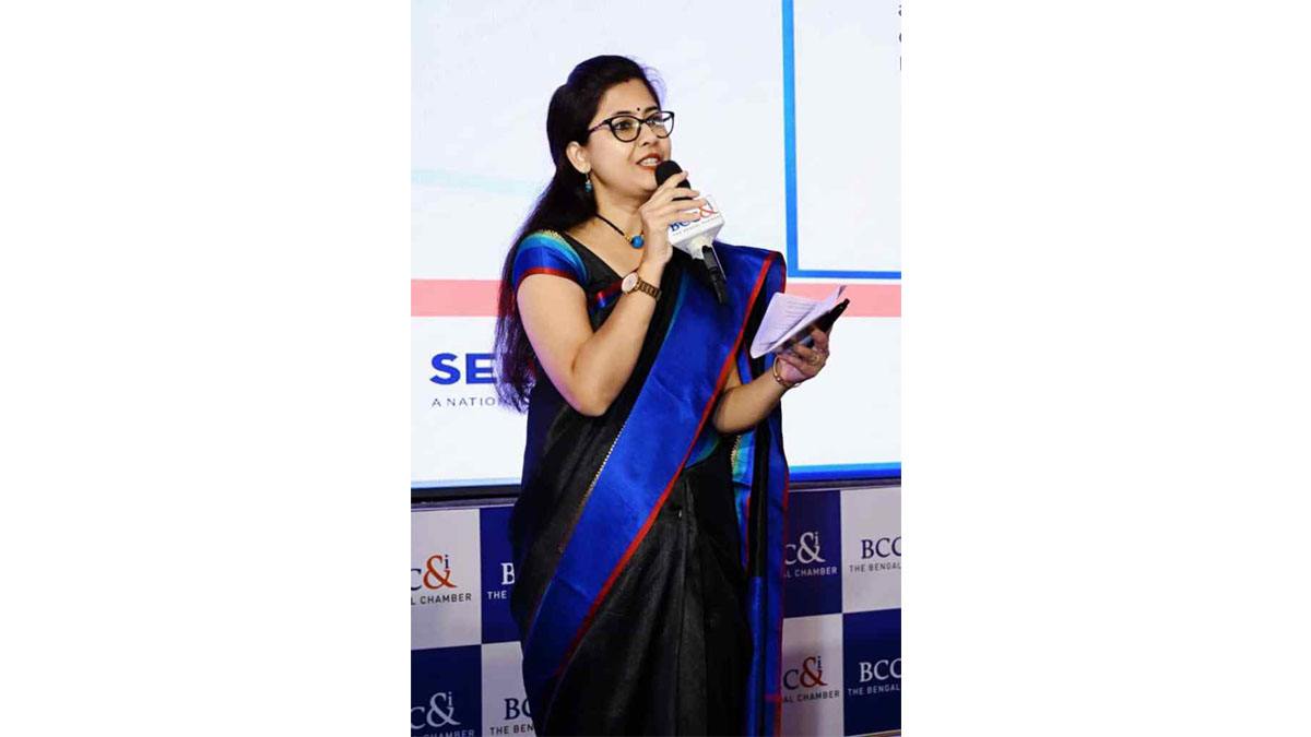 Ms. Swarnali Dhar, Deputy Director, BCC&I emceeing The Marketing & Brand Conclave