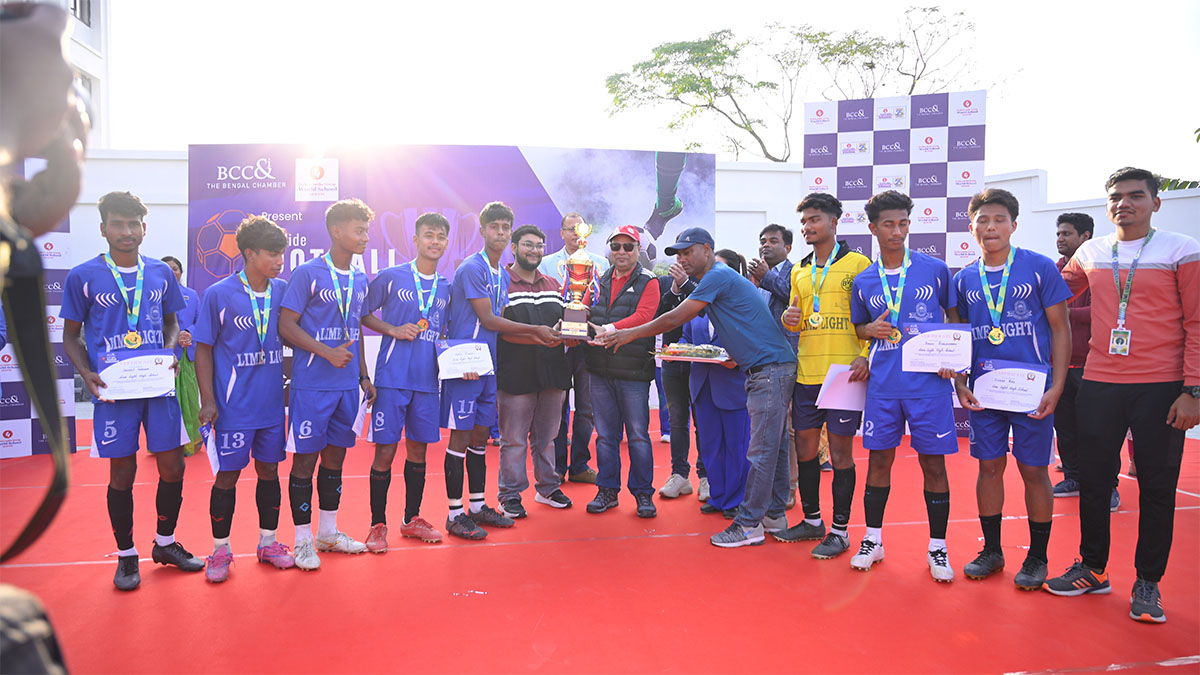 Mr. Subrata Dutta, Chairperson, Sports Development Committee, BCC&I, Chairman, The Indian Football Association & MD, The George Telegraph Group and Mr. Debdut Roy Chowdhury, Director, Techno India Group handing over the winner trophy to Lime Light Senior Secondary School from 5-A-Side football tournament-Group-A – Schools