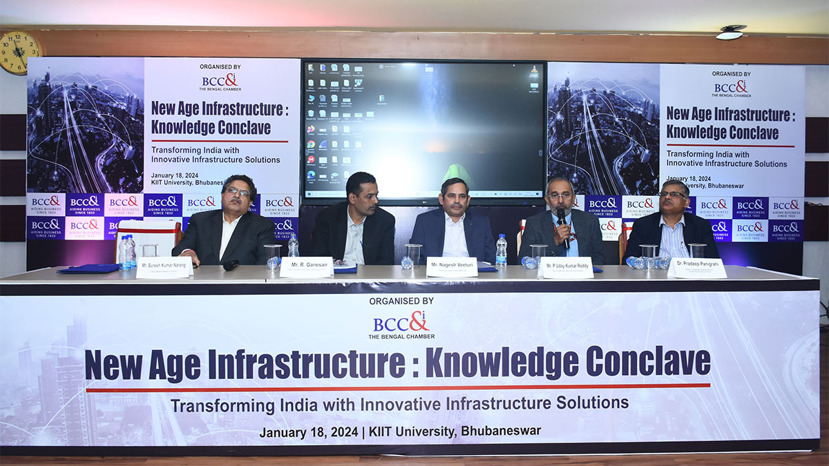 Business Session I: “Changing the Urban Landscape: Mapping Infra Solutions with Future India” (L-R) Mr. Suresh Kumar Narang, CEO, Nabha Power Limited, Mr. R. Ganesan, Head- Corporate Centre, Larsen & Toubro Limited, Mr. Nagesh Veeturi, Executive Director – Civil, KEC International, Mr. P Uday Kumar Reddy, General Manager, Metro Railway, Kolkata, Dr. Pradeep Panigrahi, Head- Corporate Sustainability, Larsen & Toubro Limited