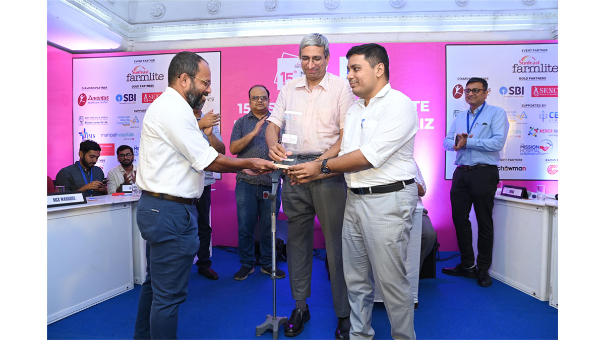 Winners: Medical College Kolkata Alumni (Dr. Ranjan Roychowdhury & Dr. Aakash Roy)