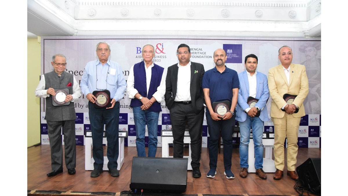 Panelist along with special guest (from L-R) Mr. Subrata Paul, Corporate Advisor and Independent Director, Advisor to Simplex Infrastructure Ltd. and Independent Director, BTL EPC Ltd, President of Indo British Scholars’ Association; Mr. G M Kapur, State Convenor, Indian National Trust for Art and Cultural Heritage (INTACH); Mr Barun Chandra, Renowned Actor and Author (Special Guest); Mr. Suranjan Som, Chairperson, Bengal Heritage Foundation, UK; Mr. Amit Guha, General Secretary, Bengal Heritage Foundation, UK; Arunava Bardhan, Director, Adamas UK; Mr. Sreedip Roy, Partner, Bengal Jewellery Llp