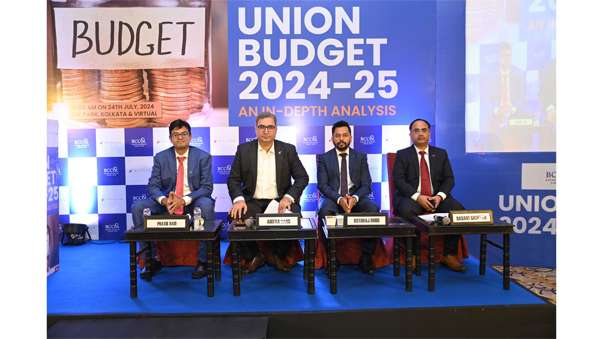 Session on Taxation in progress : Dignitaries on the dais (L-R) Mr. Pratik Baid, Principal, Dhruva Advisors LLP, Mr. Aditya Hans, Partner, Dhruva Advisors LLP, Mr. Ruturaj Bhide, Principal, Dhruva Advisors LLP, Mr. Basant Gadhyan, Principal, Dhruva Advisors LLP