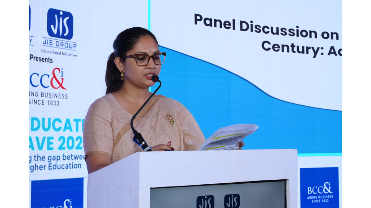 Ms. Waindrilla Saha, Manager, BCC&I Emceeing the event.