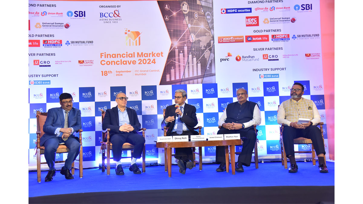Experts Roundtable on “Indian Financial Markets: Partnering Growth, Empowering Masses, Connecting India” (L-R)  Mr. Shachindra Nath, Founder & MD, U GRO Capital, Mr. Dhiraj Relli, MD & CEO, HDFC Securities Limited, Mr. Tamal Bandyopadhyay, Eminent Journalist and Writer, and Mentor, Finance and Banking National Committee, Mr. Venkat Chalasani, CEO, AMFI, Mr. Madhav Nair, Country Head & CEO, Bank of Bahrain and Kuwait 