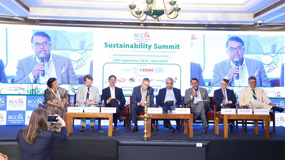 Session on Global Collaborations and Innovative Funding for a lower-carbon future featuring Dr. Vibha Dhawan, Director General, TERI, Mr. Andreas Schei, Counsellor for Climate and Environment, Royal Norwegian Embassy in New Delhi, Mr. Anup Bhargava, Chief Strategy Officer, ISGEC Heavy Engineering Limited, Mr. Franck Viault, Minister-Counsellor, Head of Cooperation, Delegation of the European Union to India and Bhutan, Mr. Gautam Ray, President, BCC&I and President – Corporate, RPSG Group, Mr. Damon DuBord, First Secretary for Energy Affairs, U.S. Embassy, New Delhi, Prof. Susanta Kumar Chakraborty, Vice Chancellor , Vidyasagar University and moderated by Mr. Arnab Basu, President Designate, BCC&I and Advisory Leader, PwC India