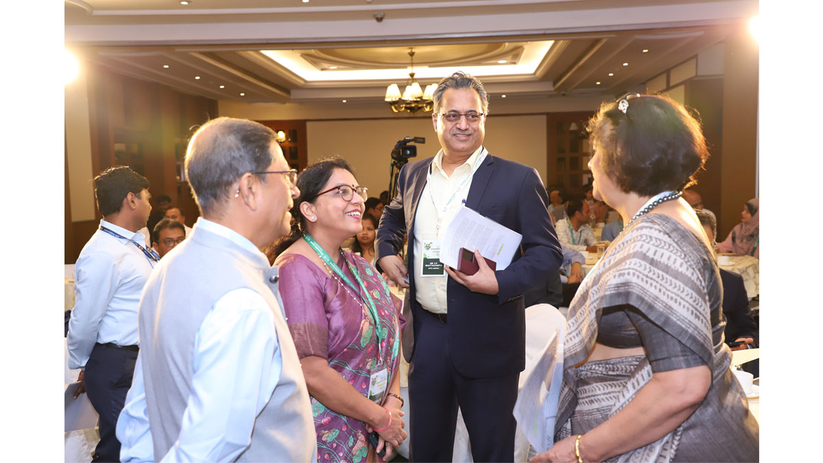 Vibrant networking among the Esteemed Speakers and Delegates during the BCC&I Sustainability Summit 2024