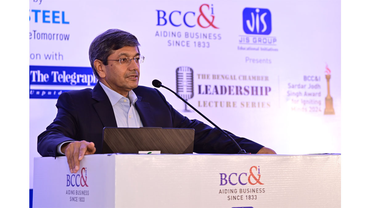 Shri Gurdeep Singh, Chairman and Managing Director NTPC Limited with his presentation on Power Sector Transition